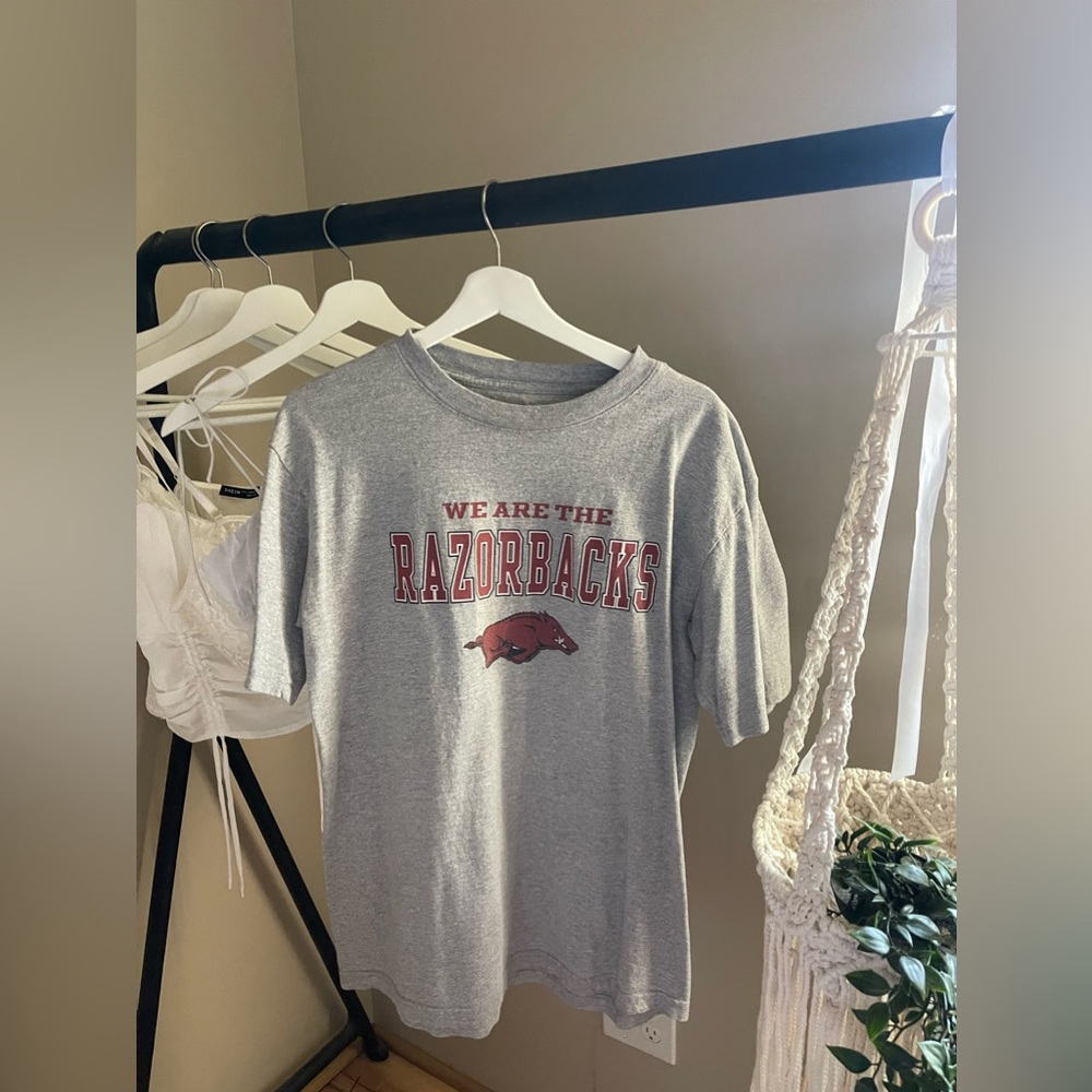 Vintage grey men’s t-shirt